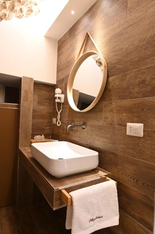 Pietrabianca Apartments San Lorenzo مانفريدونيا المظهر الخارجي الصورة